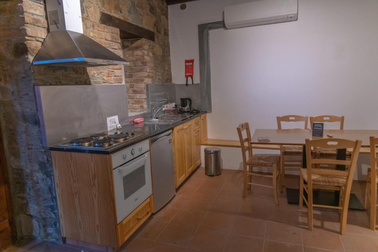 Farmakas Living Guest House Ngoại thất bức ảnh